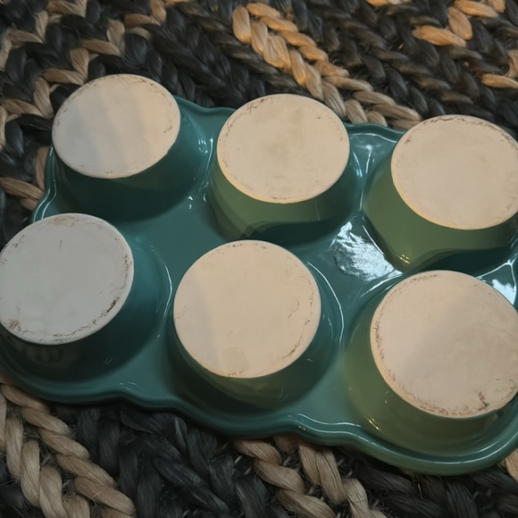 The Pioneer Woman Flea Market 6 cup muffin tin - Picture 3 of 5